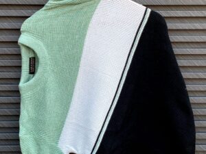 Men's Modern Waffle Knit Color-Block Sweater