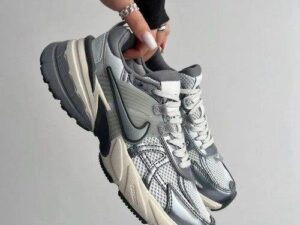 Men's Retro Y2K Metallic Mesh Athletic Sneakers