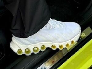 Men's Futuristic 'Bubble Sole' Athletic Sneakers | White & Volt
