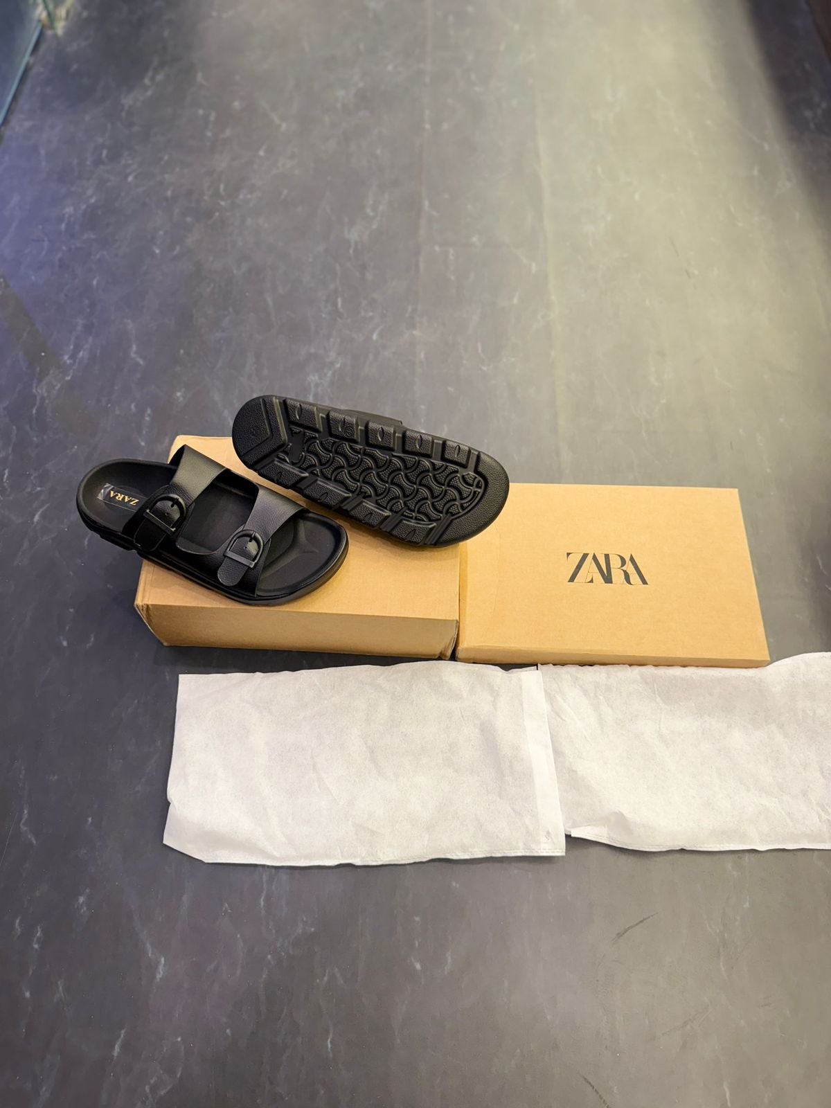 Premium Men's Casual Sandals | Stylish Buckle & Toe-Post Designs with Lug Sole - Image 4