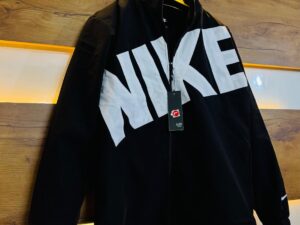 Men's Urban Style Full-Zip Jacket with Bold Graphic Print