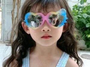 kids heart shaped sunglasses with UV400 protection