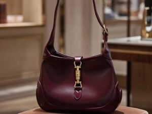 Gucci Jackie 1961 burgundy leather shoulder bag
